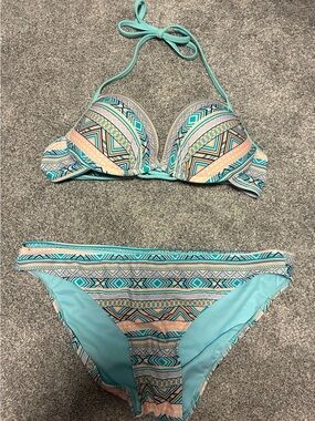 Xhiliration Push-up Padded Underwire Halter Bikini Set